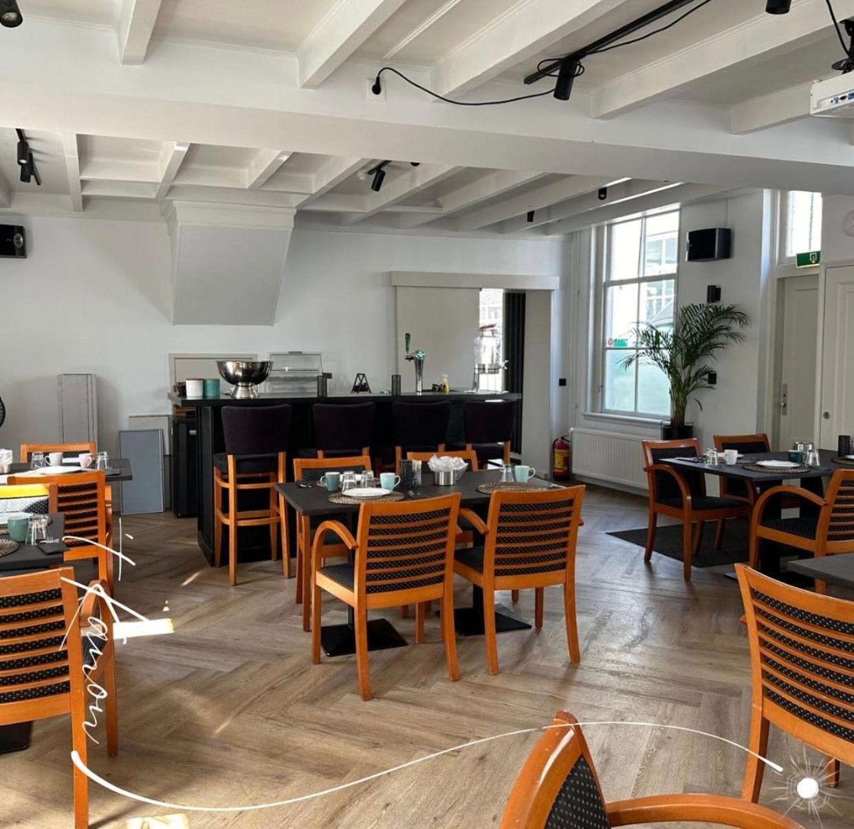 Hotel In Den Verdwaalde Koogel 3*